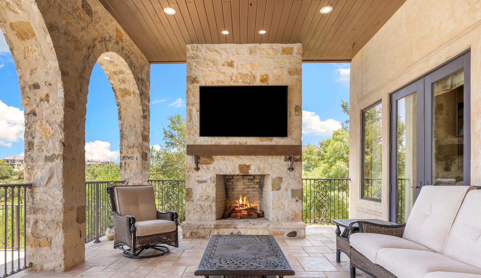 Outdoor Entertainment